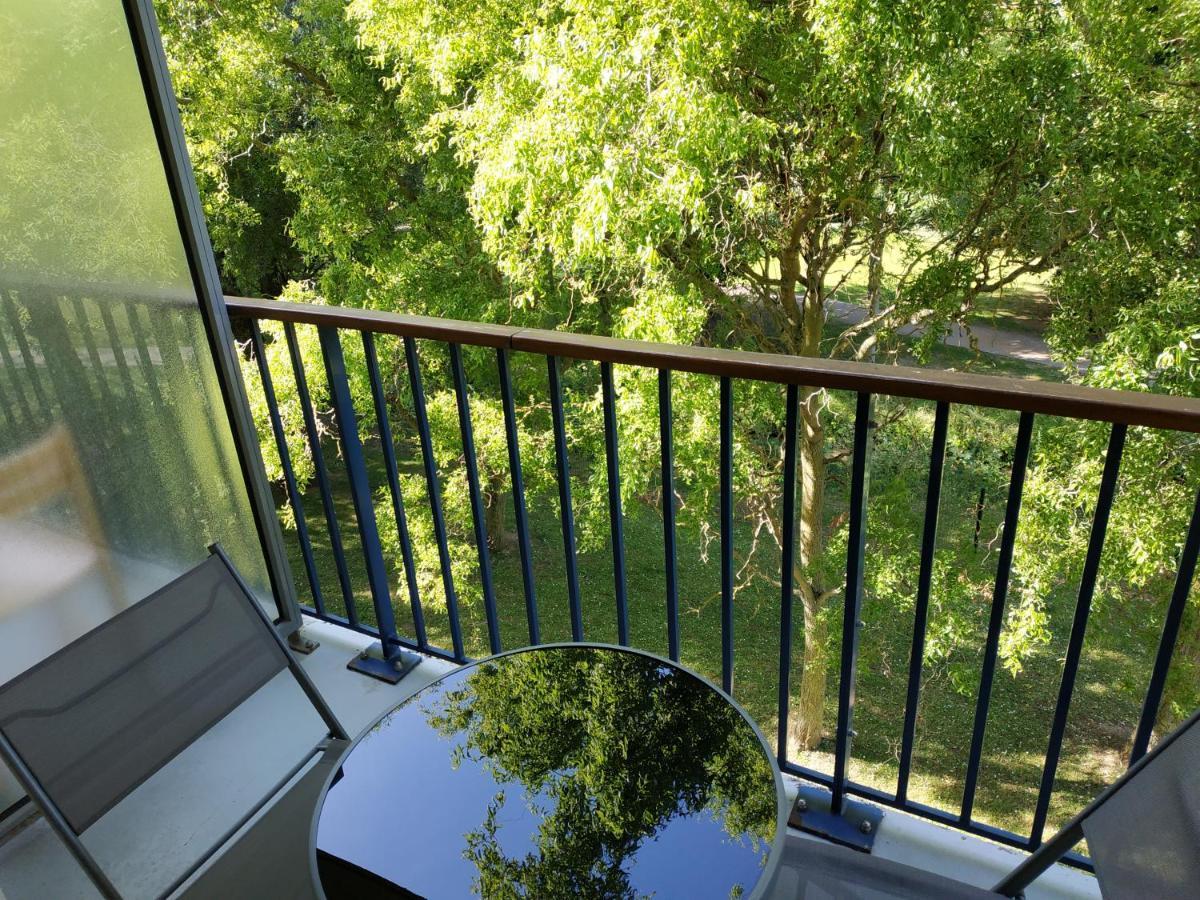 Bonvallet - Studio Paisible Et Chaleureux Avec Balcon Amiens Pokój zdjęcie